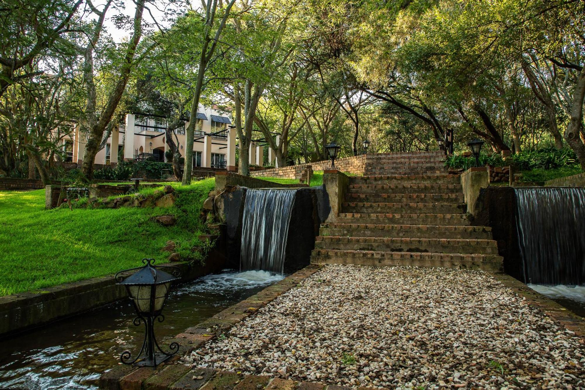 Valley Of The Rainbow Fly Fishing Estate Dullstroom Exterior photo